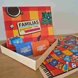 FAMILIAS jugando nos conocemos
